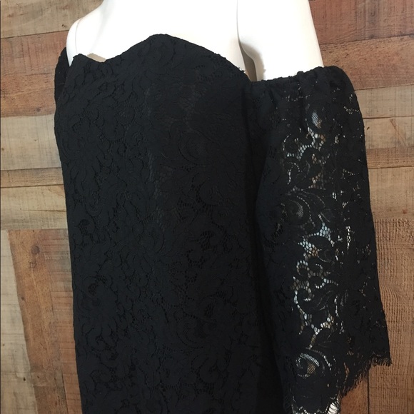 Cupcakes and Cashmere Lace Off the Shoulder Dress - Picture 5 of 6